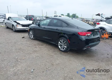 2015 Chrysler 200 S z USA, uszkodzony, nr VIN 1C3CCCBB0FN750177